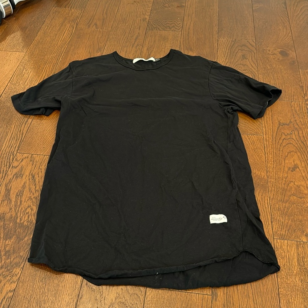 Kinetix. Men’s, black t-shirt.